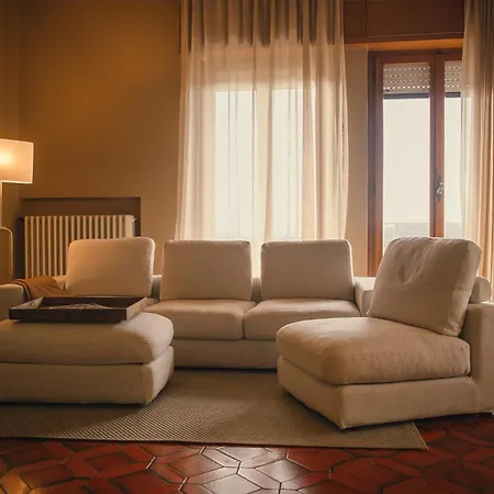 Felice Villa